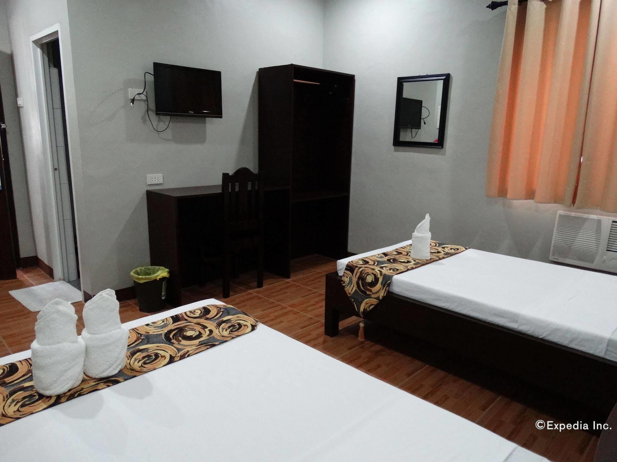 Harbour Gardens Tourist Inn Tagbilaran Exterior foto