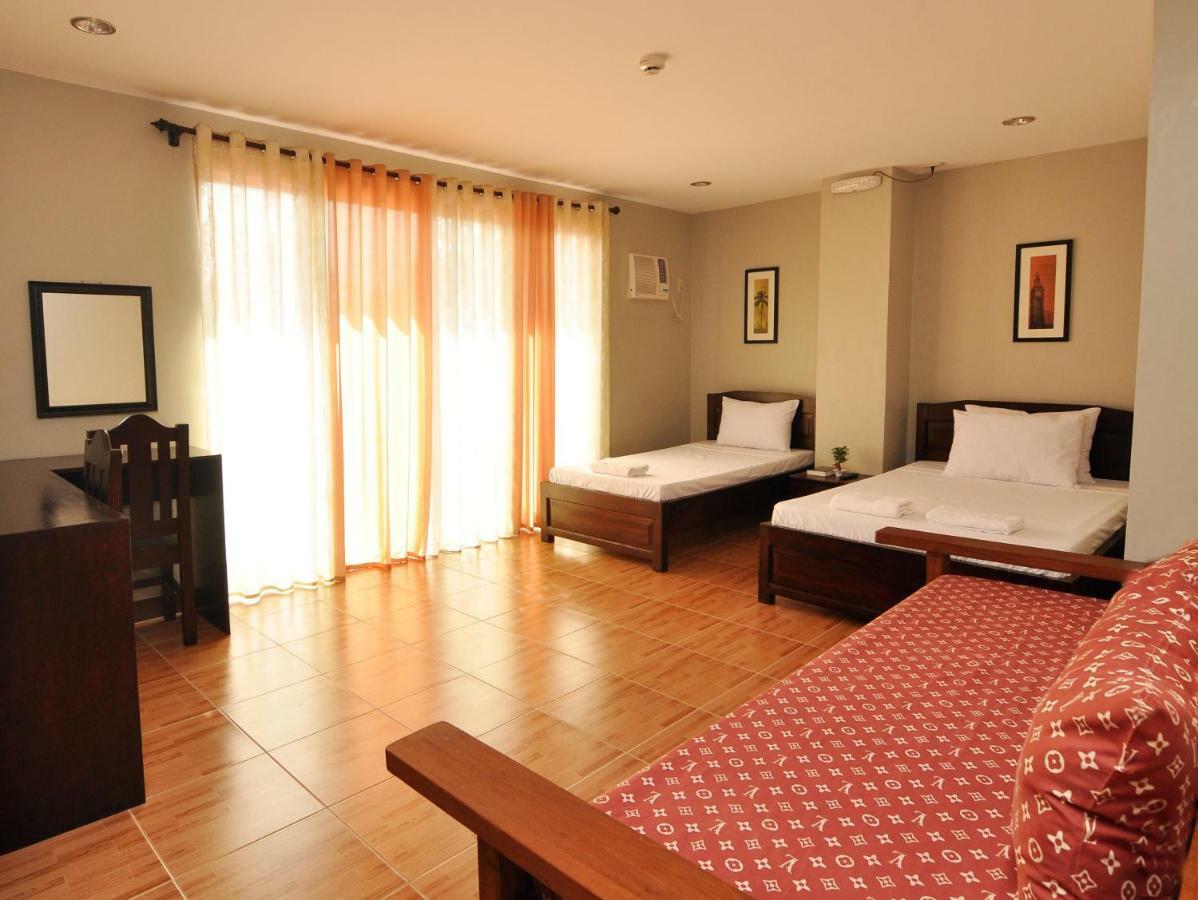 Harbour Gardens Tourist Inn Tagbilaran Exterior foto